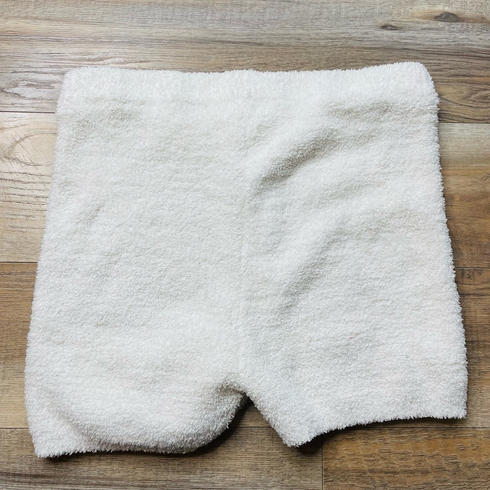 Colsie White Fuzzy Knit Crop Bra Top & Shorts Plush Lounge 2 Piece Set Size L - Picture 7 of 11